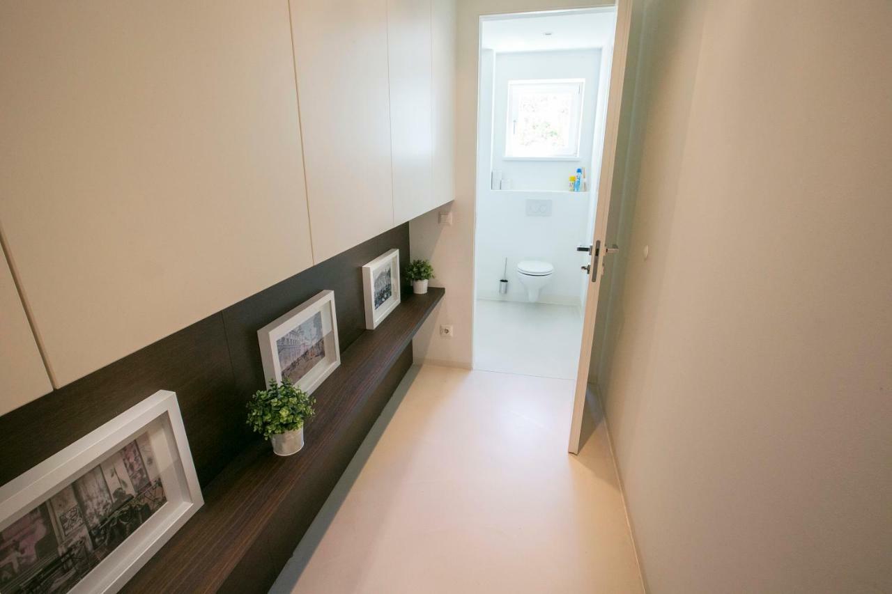 Luxury Apartments "Garden Of Eden" Wina Bagian luar foto